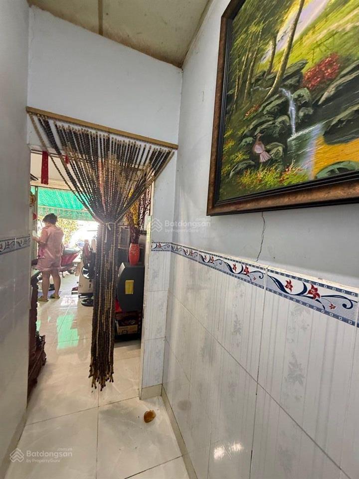Bán nhà hẻm hơi huỳnh thị hai  q12  ngang lớn 7*23m