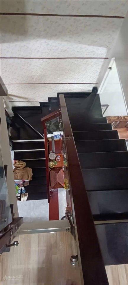 Chủ ngộp bán mặt tiền  trần thị hè quận12  3tầng 4*18.2m công nhận đủ