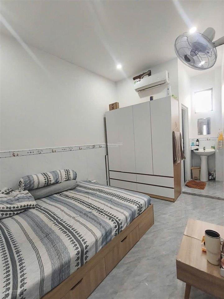 Bán nhà 3 tầng  nở hậu 5.5m trần thị năm  tân chánh hiệp  q12