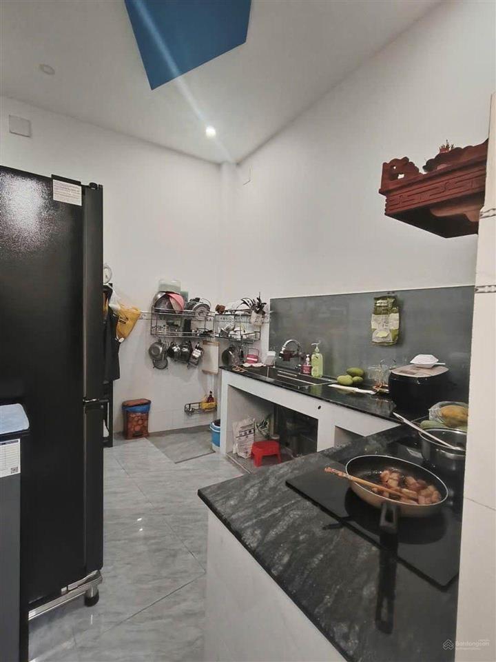 Bán nhà 3 tầng  nở hậu 5.5m trần thị năm  tân chánh hiệp  q12