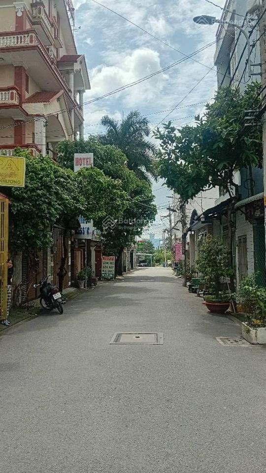 Bán nhà! ngang 8*14m lô góc 2 mặt  tô ký quận 12