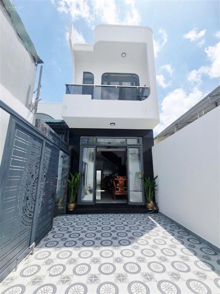Bán nhà 4x23,5m ngay chợ hiệp thành, quận 12  2 tầng  giá 4.95 tỷ tl