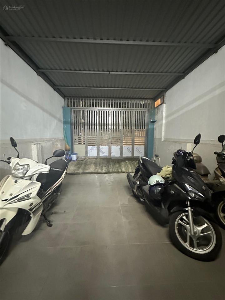 Chính chủ bán đất tặng nhà cấp 4 80m xe hơi đậu cửa hàng xóm hiệp thành city quận 12