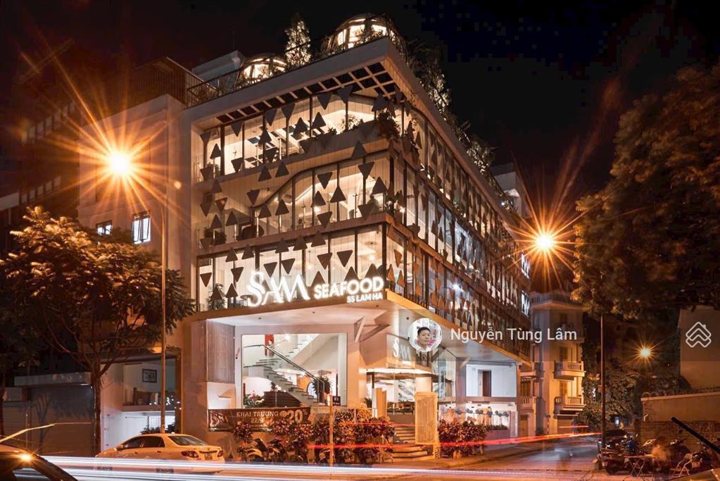 Mặt phố hồng tiến 259m2 6 tầng lô góc 3 mặt thoáng kinh doanh  giá tốt