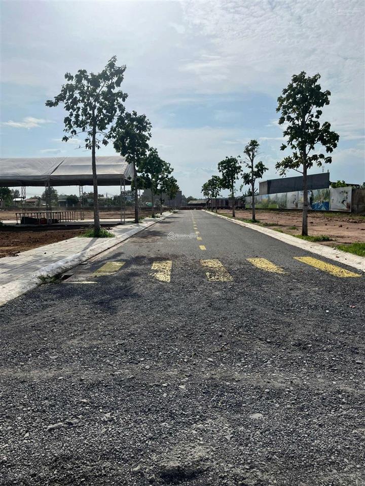 Đất nền kết nối về sân bay long thành chỉ 7p di chuyểngiá 1,37 tỷ/100m2sổ hồng sẵnfull thổ cư