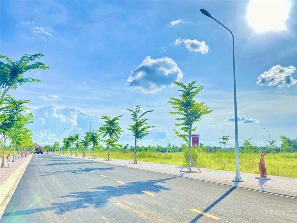 Đất nền kết nối về sân bay long thành chỉ 7p di chuyểngiá 1,37 tỷ/100m2sổ hồng sẵnfull thổ cư