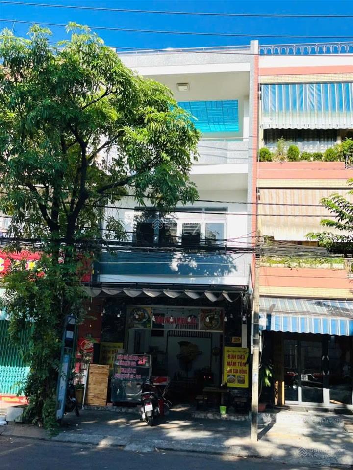 Mình chính chủ cần bán nhà 3 tầng 3 mê đúc mặt tiền hà huy tập , p. thanh khê đông. đang cho thuê