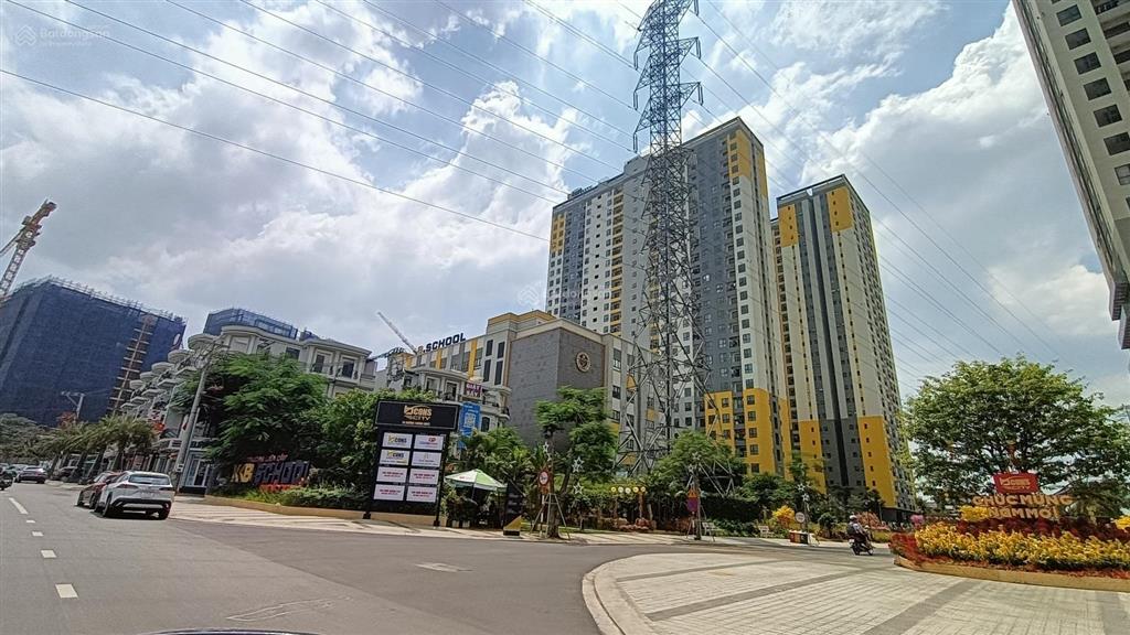 Chủ bán gấp đất ngang 15m, chdv, gần 400m2 full thổ cư, đối diện citymall thống nhất, dĩ an
