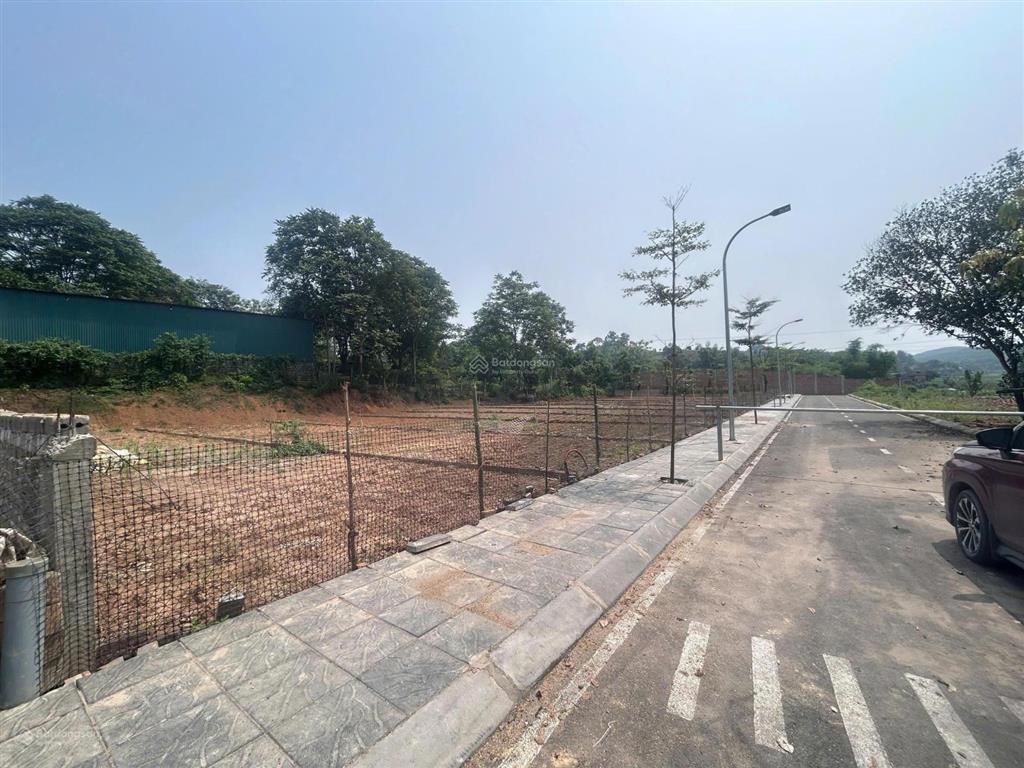 Chính chủ bán lô đất giá f0 ngay tại thị trấn lâm hóa