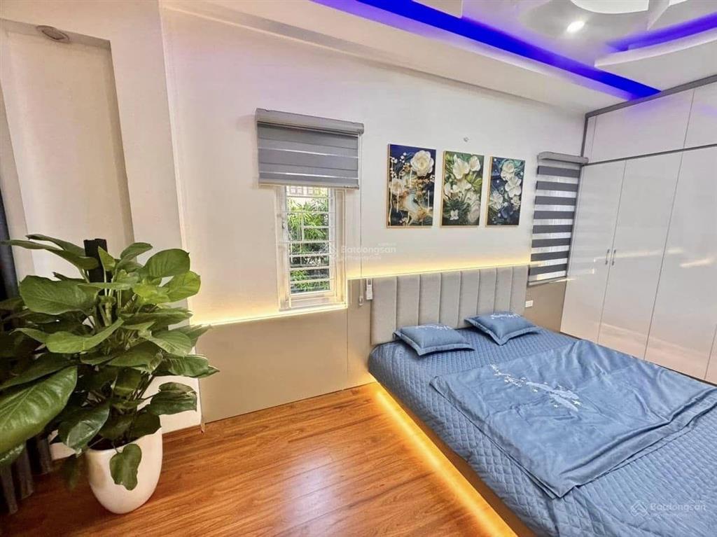 Bán chung cư 30t, nguyễn chánh, 60m², nhà đẹp, trên 5 tỷ  0975 118 ***