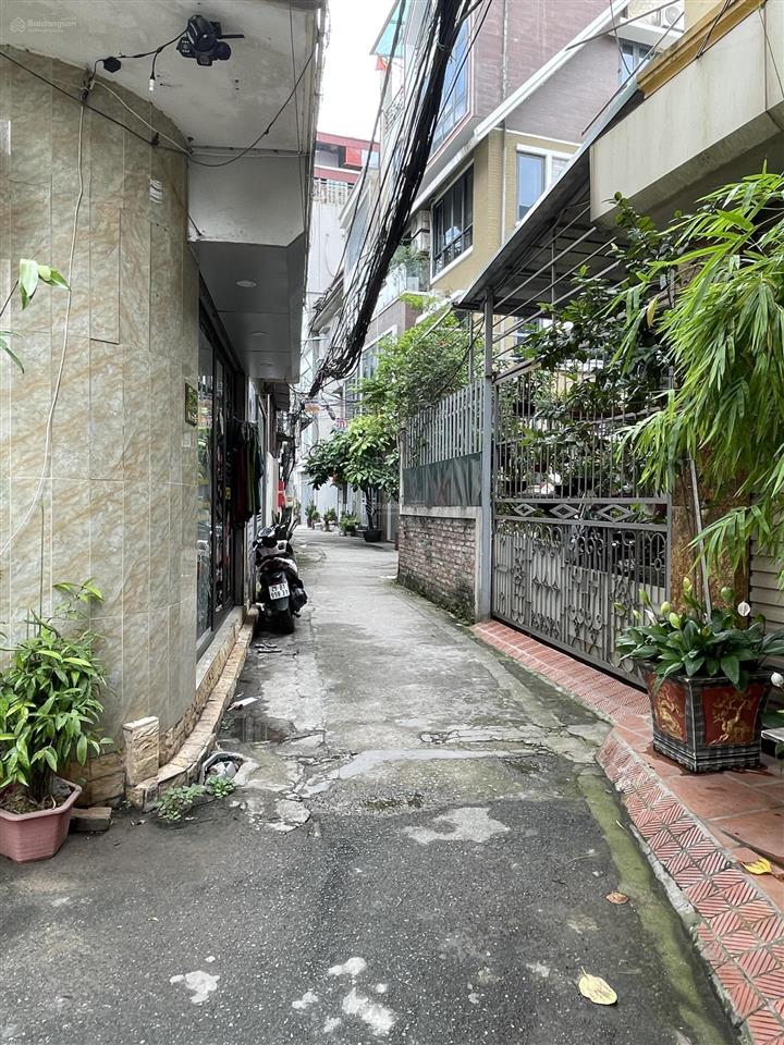 Bán đất ngọc thụy ô tô vào đất diện tích 83m²  sẵn sổ giao dịch