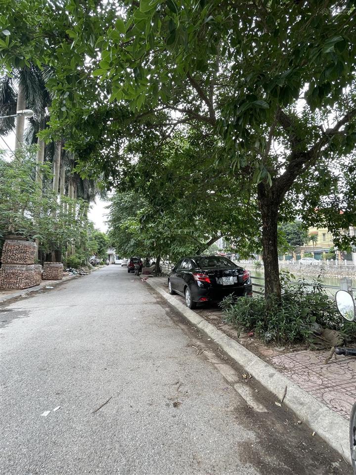 Bán đất ngọc thụy ô tô vào đất diện tích 83m²  sẵn sổ giao dịch