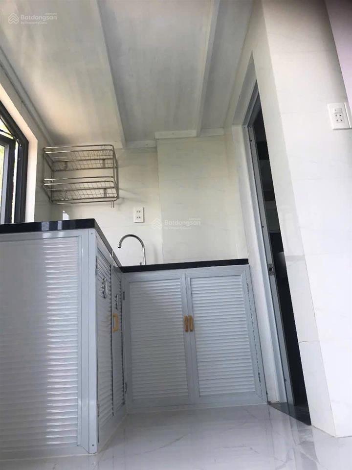 Cần bán gấp chung cư mini 14 phòng, thang máy,
dòng tiền 40tr/tháng. giá bán 10tỷ8