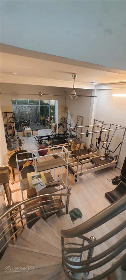 Bán nhà 1 hầm 3 lầu quận 10 | 8x30m | dt sàn gần 500m² | hđt 70tr/th | chỉ 33 tỷ