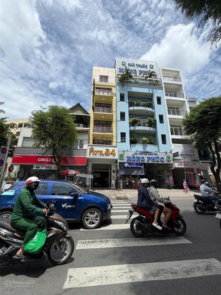 Chính chủ bán khách sạn mặt tiền 531 sư vạn hạnh. đang cho thuê 100tr. giá thỏa thuận bán nhanh
