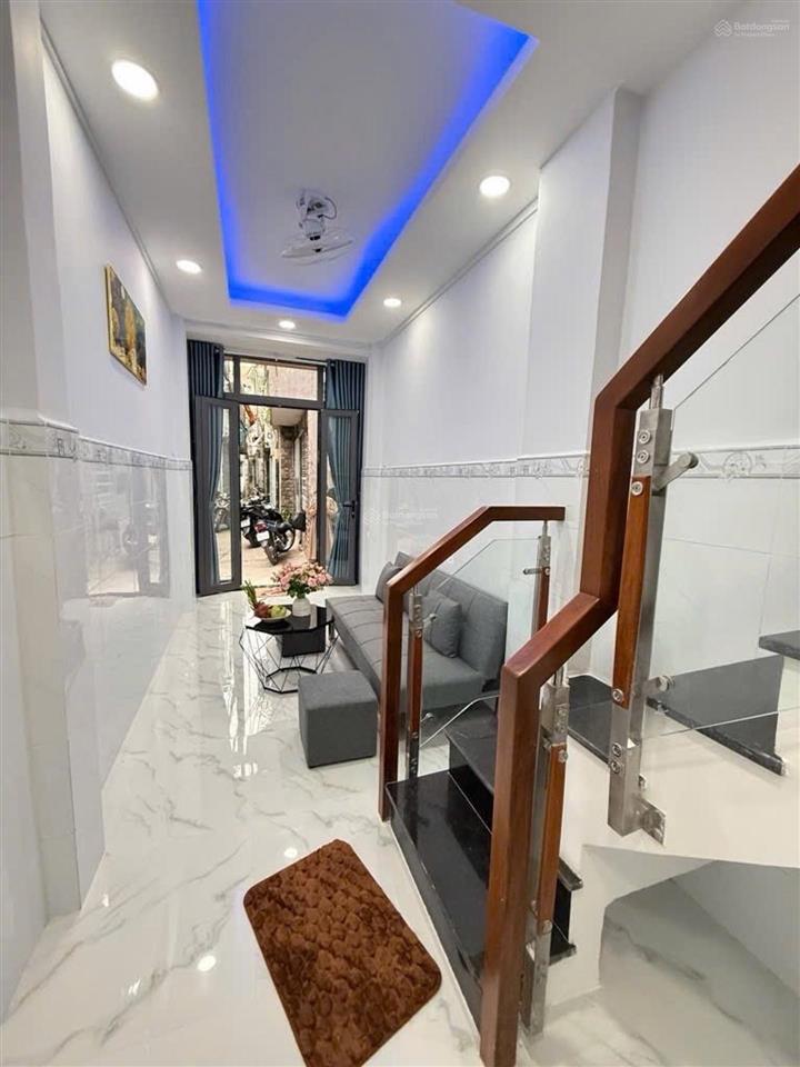 Bán nhà tân bình 3 tầng chỉ 2,78 tỷ hẻm ni sư huỳnh liên gần bàu cát