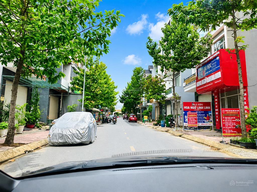 Chính chủ bán nhà mặt tiền kinh doanh an phú, tp.hcm (cách trung tâm gò vấp, q12 chỉ 15km)