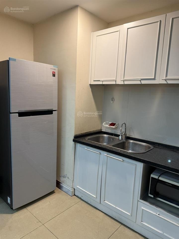 Siêu hot, cho thuê cc royal city, 15 triệu, 90m2, 2pn, 2wc, đẹp, nhiều tiện ích