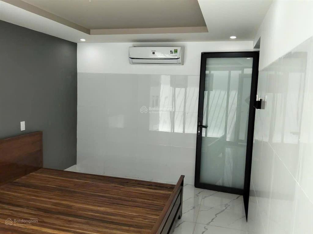 Cho thuê nhà mặt tiền hòa xuân  gần nguyễn ân