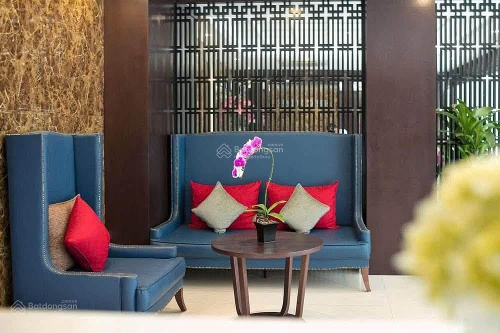 Bán khách sạn 3 sao phố cổ, mặt phố bát sứ 126m2, 9t, mt 8m, 260 tỷ, hoàn kiếm, hà nội  097261129