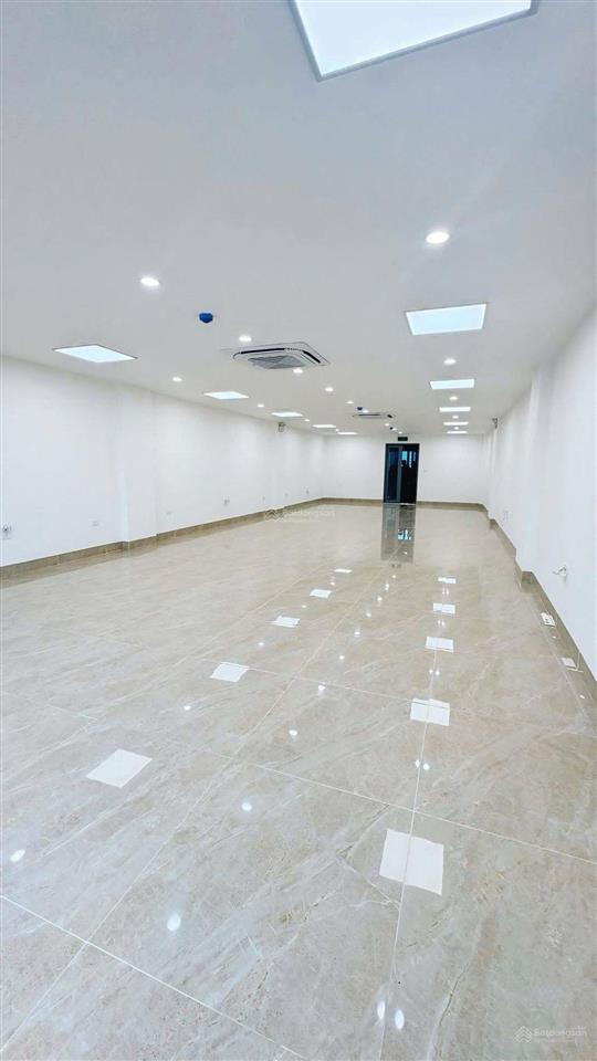 Toà nhà vp mặt phố hoàng văn thái vip  8 tầng  2 thoáng  120m², 8 tầng, mt 7, 73 tỷ. thanh xuân.