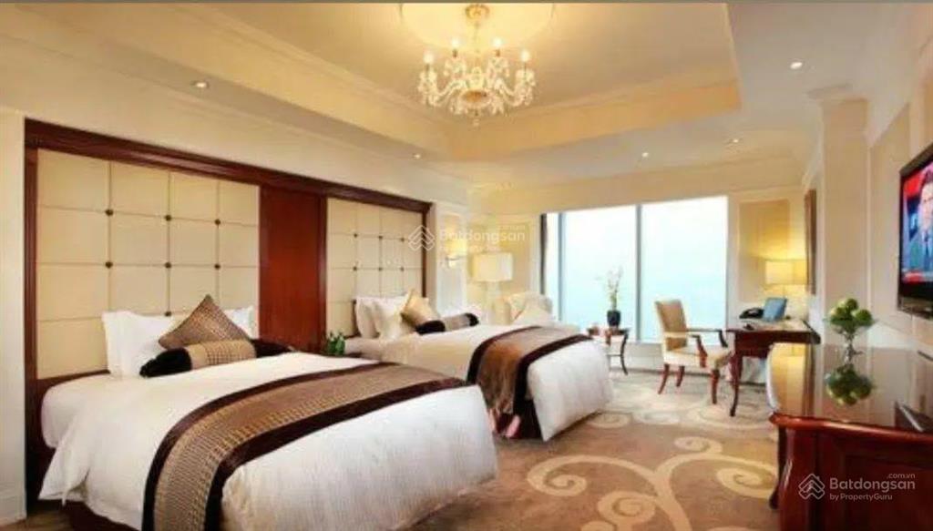 Giảm chào 10 tỷ  chủ cần bán khách sạn trần thái tông 176m2, 13t, 200 tỷ  cầu giấy. dt 152/176m2