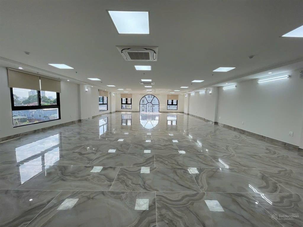 Giảm chào 45 tỷ. bán nhanh mp nguyễn hoàng 233/260m, 10t, mt 11, giá 190 tỷ nam từ liêm
