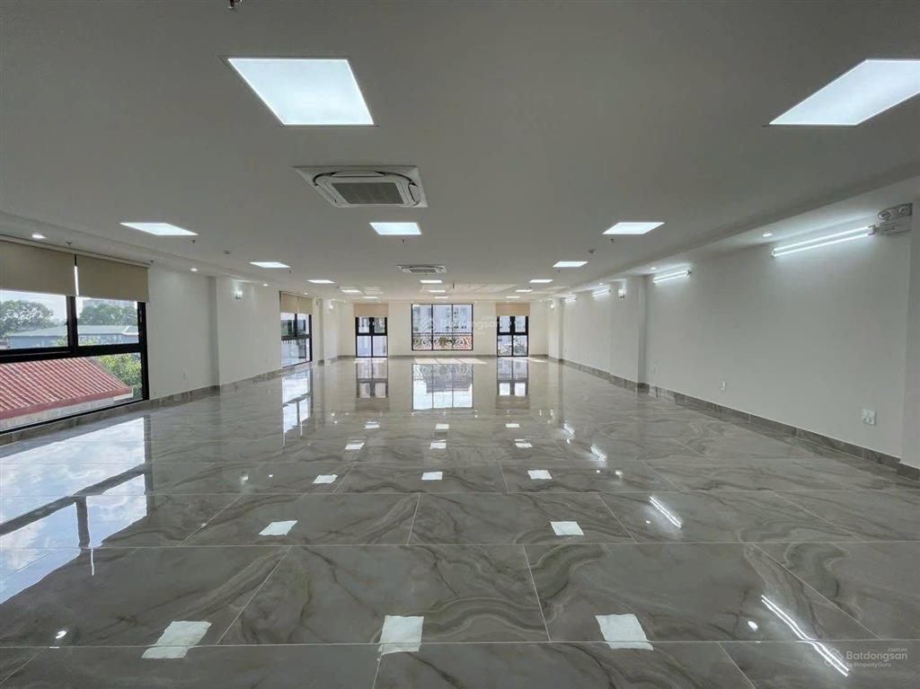 Giảm chào 45 tỷ. bán nhanh mp nguyễn hoàng 233/260m, 10t, mt 11, giá 190 tỷ nam từ liêm