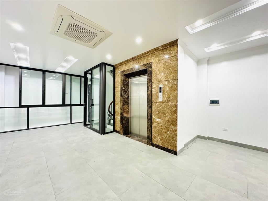 Bán tòa nhà vp phố quan nhân 60m2, 8t, + 1 hầm, mt 5,4m, 36,5 tỷ  thang máy, cầu giấy  0972 611 ***