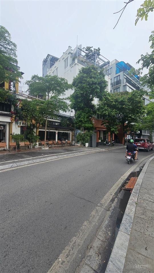 (giảm chào 15 tỷ) bán lô đất mặt phố bùi thị xuân 164m2, mt 6.5m, giá 135 tỷ  hai bà trưng