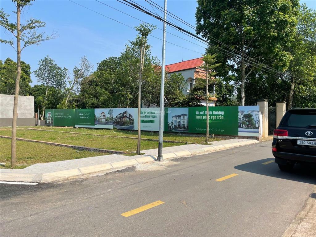 Đất 100m, vị trí quá đẹp 32tr/m, gần đại học fpt, đhqg, khu công nghệ cao hòa lạc, xây ccmn