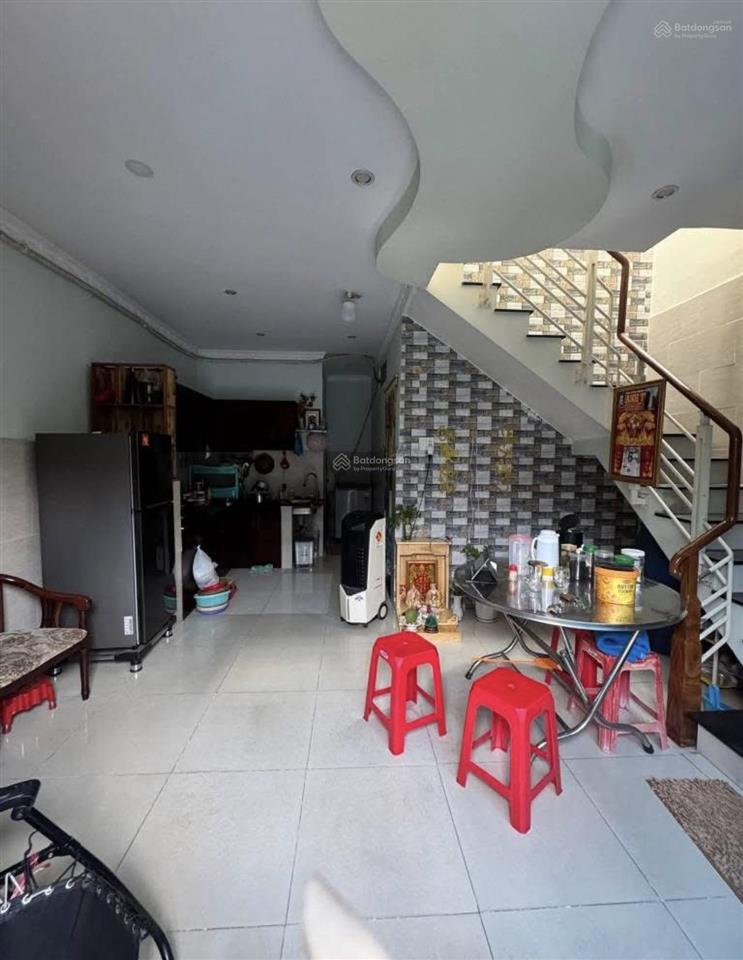 Bán gấp nhà nguyễn thị rành 5mx20m  1,19tỷ sổ hồng riêng