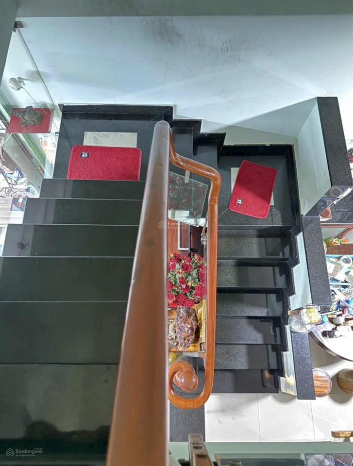 Kẹt tiền bán gấp nhà song hành 5mx20m  2,1 tỷ  sổ sẵn