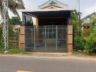 Chủ định cư nước ngoài cần sang lại căn nhà cấp 4 (200m2) giá 890tr. đường đặng văn trước vào 300m