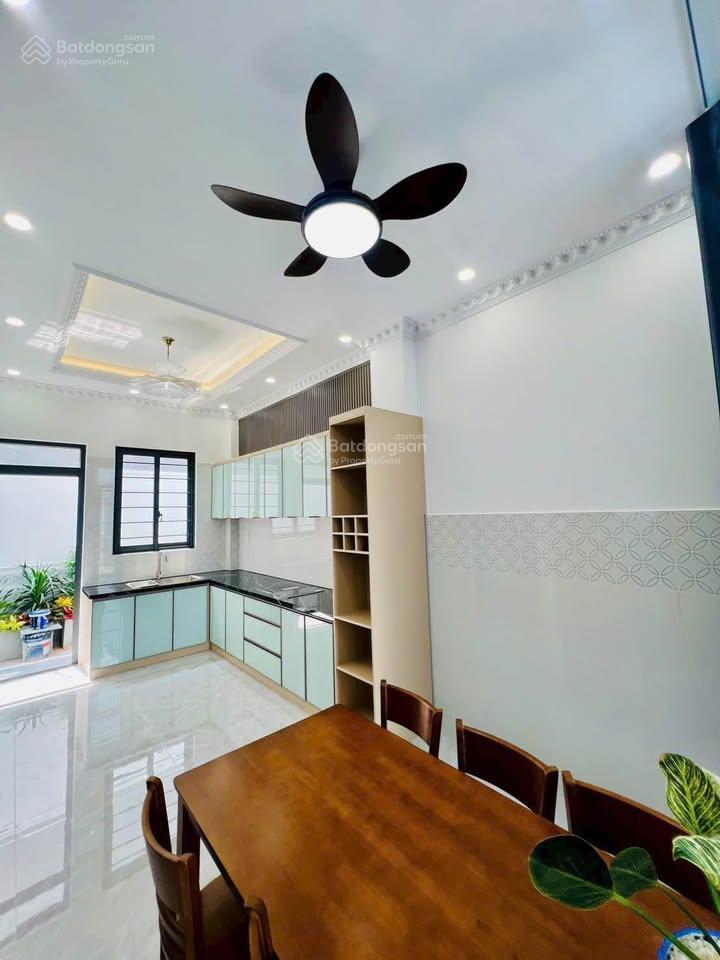 Bán gấp nhà nghỉ dưỡng ngay trung tâm trảng bàng 220m2 sổ hồng riêng