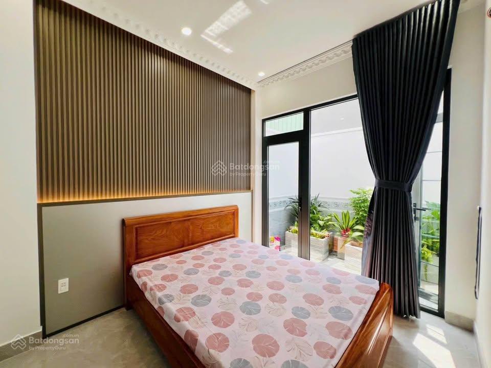 Bán gấp nhà nghỉ dưỡng ngay trung tâm trảng bàng 220m2 sổ hồng riêng
