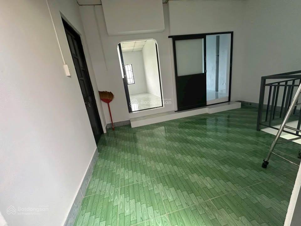 930tr nhà 4 phòng ngủ đặng văn trước, trảng bàng 7x29 sổ hồng riêng