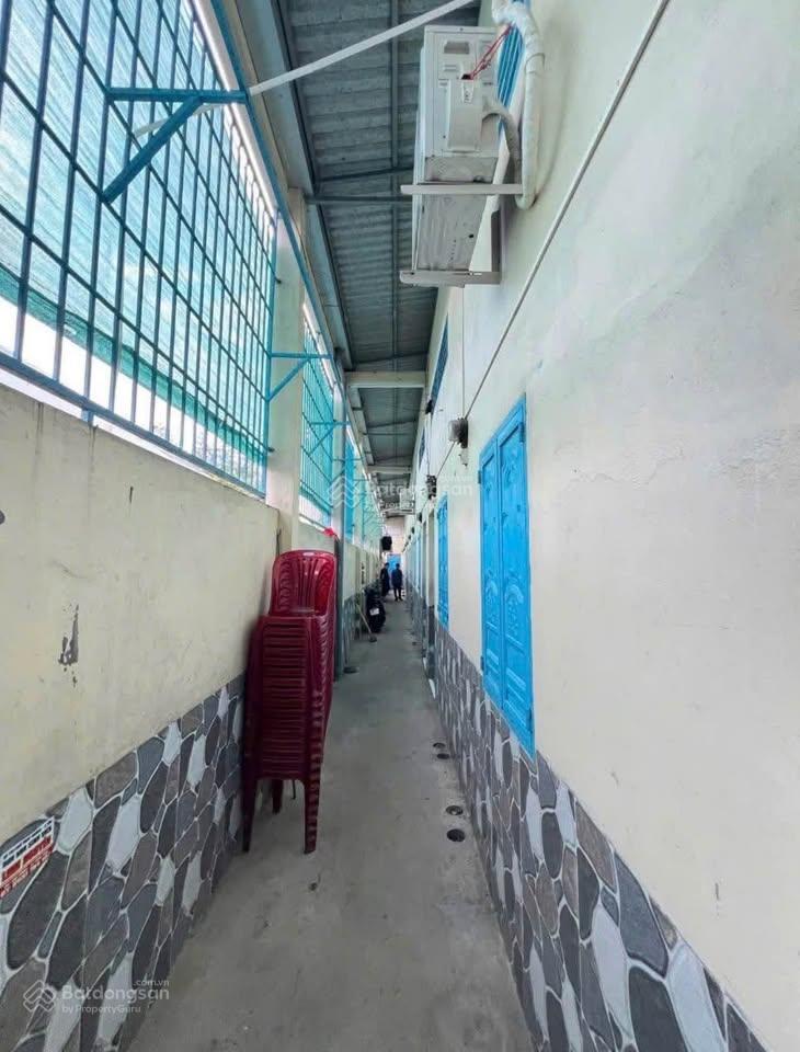 Bán gấp dãy trọ 10 phòng ngay kcn trảng bàng (dt 5x40m) giá 980tr sổ hồng riêng