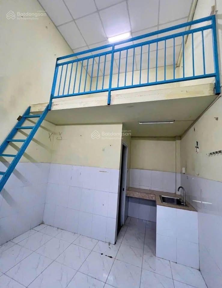 Bán gấp dãy trọ 10 phòng ngay kcn trảng bàng (dt 5x40m) giá 980tr sổ hồng riêng