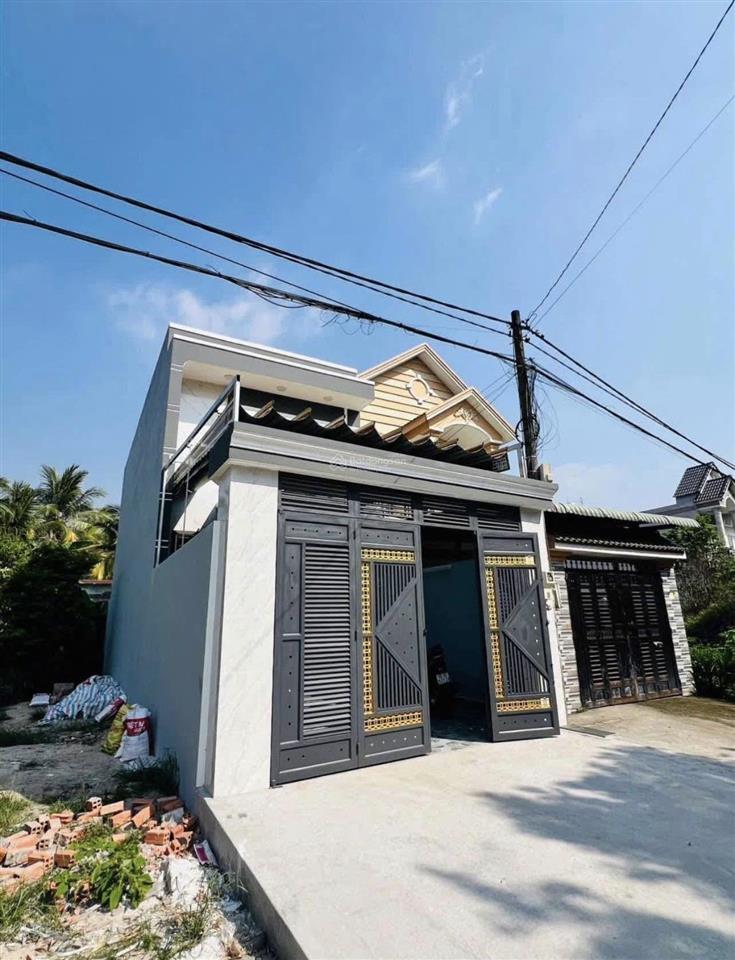 1 tỷ 1 kẹt tiền bán gấp nhà tỉnh lộ 2 100m² sổ hồng riêng