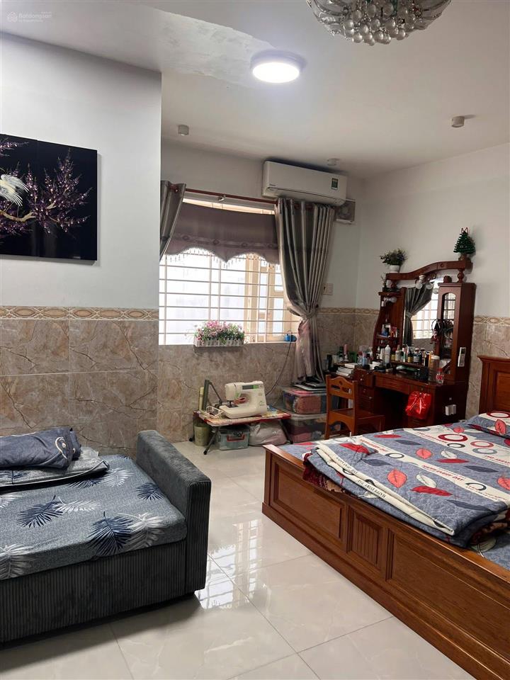 2tỷ1 bán gấp nhà đang cho thuê song hành (dt5x20) sổ hồng riêng