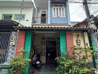 2tỷ3 bán gấp nhà đang cho thuê phan văn hớn (dt 4x20) sổ hồng riêng