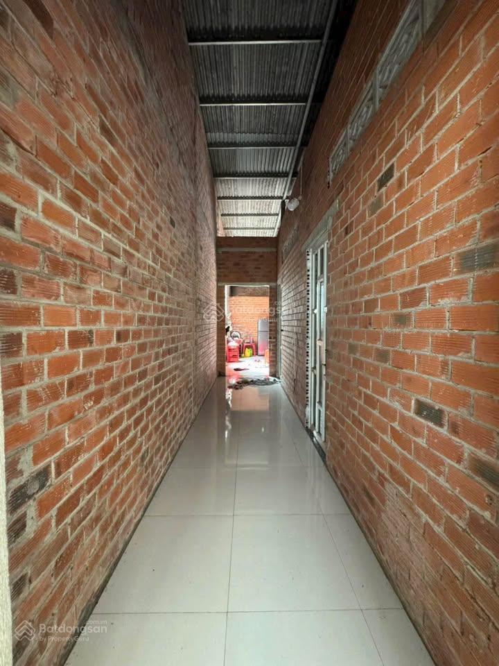 1,1 tỷ bán nhà đang cho thuê nguyễn thị rành (dt 5x20) sổ hồng riêng