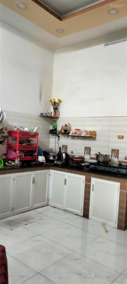 Cần bán gấp nhà dương công khi giá 2 tỷ 1 sổ hồng riêng (dt 5x20)