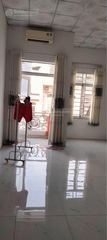Cần bán gấp nhà dương công khi giá 2 tỷ 1 sổ hồng riêng (dt 5x20)