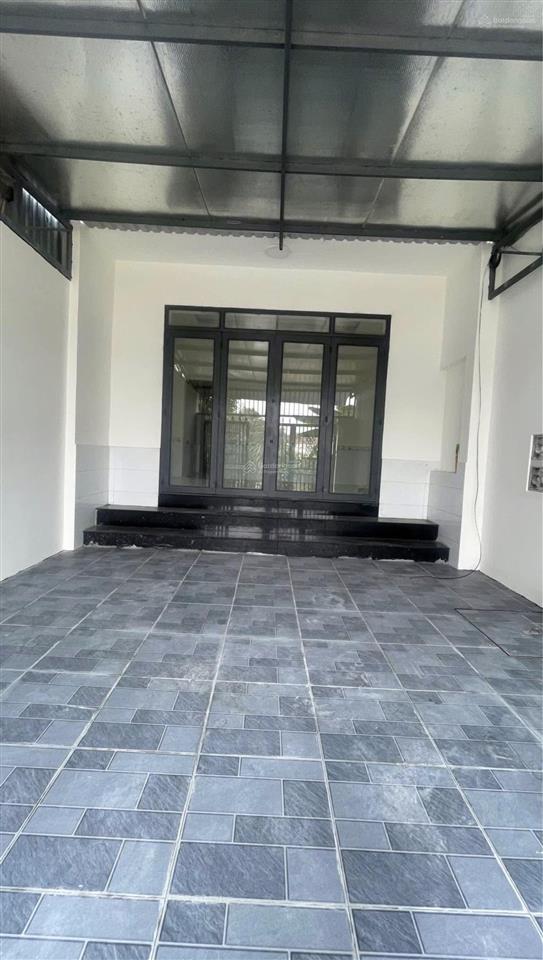 1 tỷ 1 bán gấp nhà đang cho thuê tại nguyễn văn khạ (dt 5x20) sổ hồng riêng