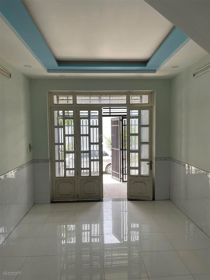 2 tỷ bán nhà đang cho thuê dương công khi (dt 5x20) sổ hồng riêng