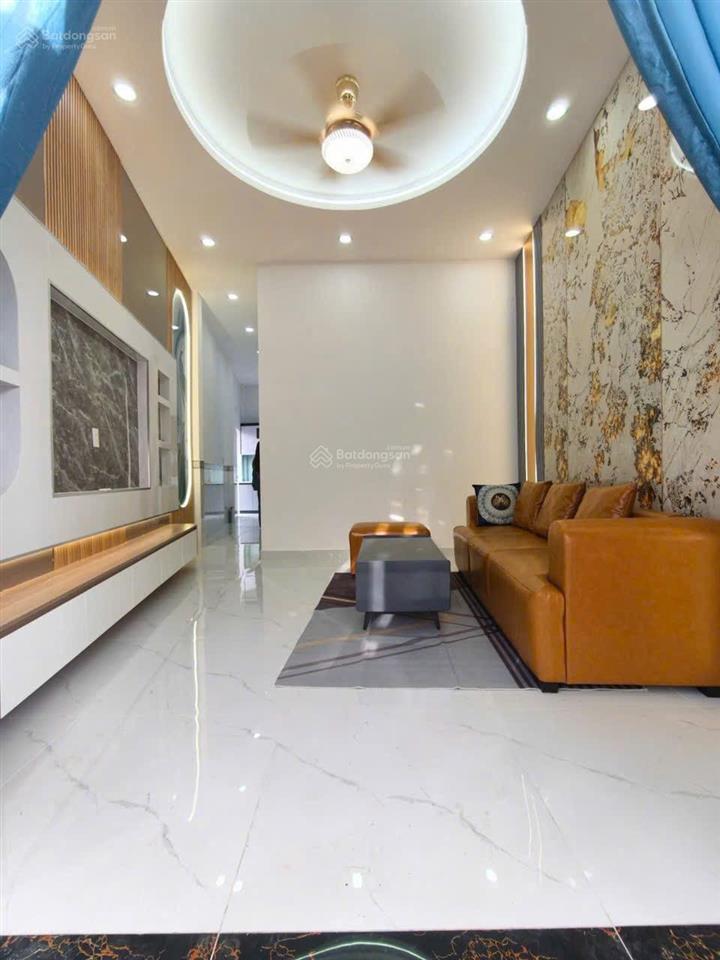 1tỷ9 bán gấp nhà đang cho thuê dương công khi (dt5x12) sổ hồng riêng