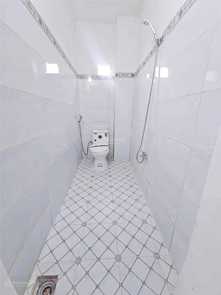 1tỷ89 bán gấp nhà đang cho thuê hẻm bà triệu (dt4x15) sổ hồng riêng
