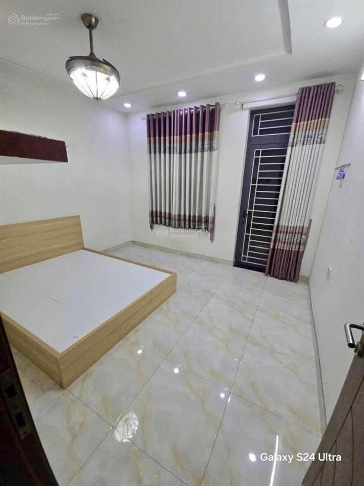 2 tỷ bán gấp nhà 4pn tại song hành (dt4x15) sổ hồng riêng